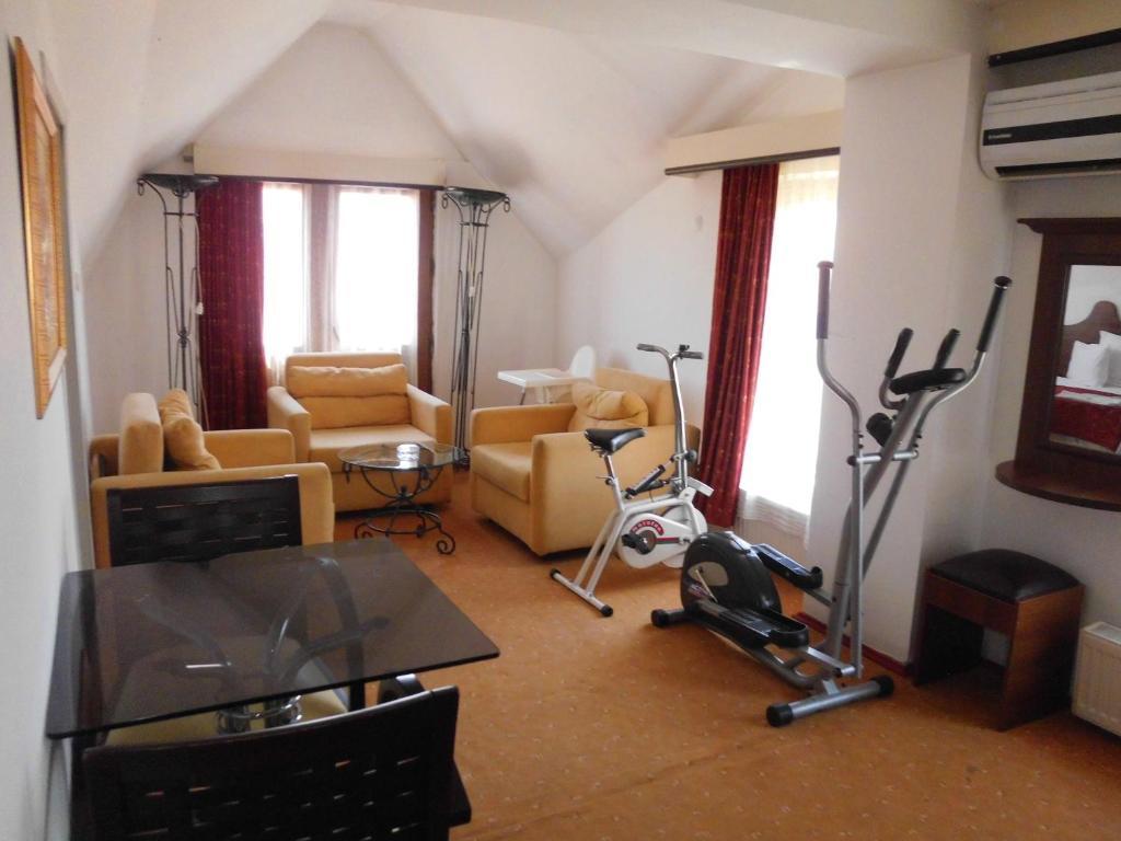 Merci Butik Hotel & Restaurant Egirdir Pokój zdjęcie