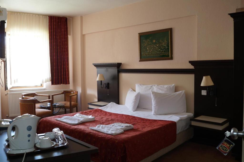 Merci Butik Hotel & Restaurant Egirdir Pokój zdjęcie