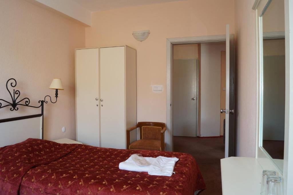 Merci Butik Hotel & Restaurant Egirdir Pokój zdjęcie